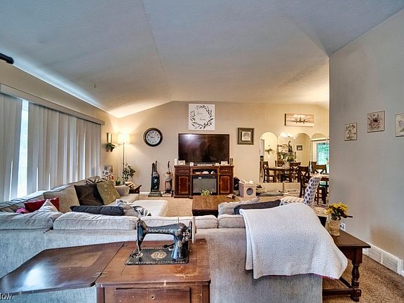 5th image of 4167 Brendan Ln