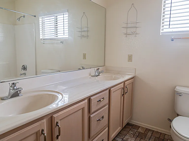 11146 N Desert Flower Dr — Photo 7
