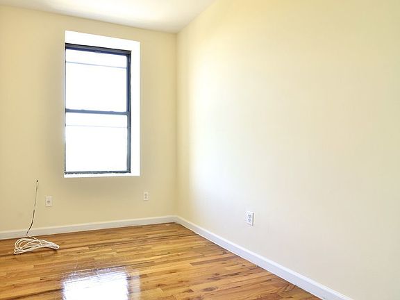 2nd image of 501 W 173rd St APT 32
