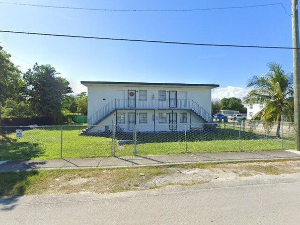 17030 SW 100th Ave APT 4