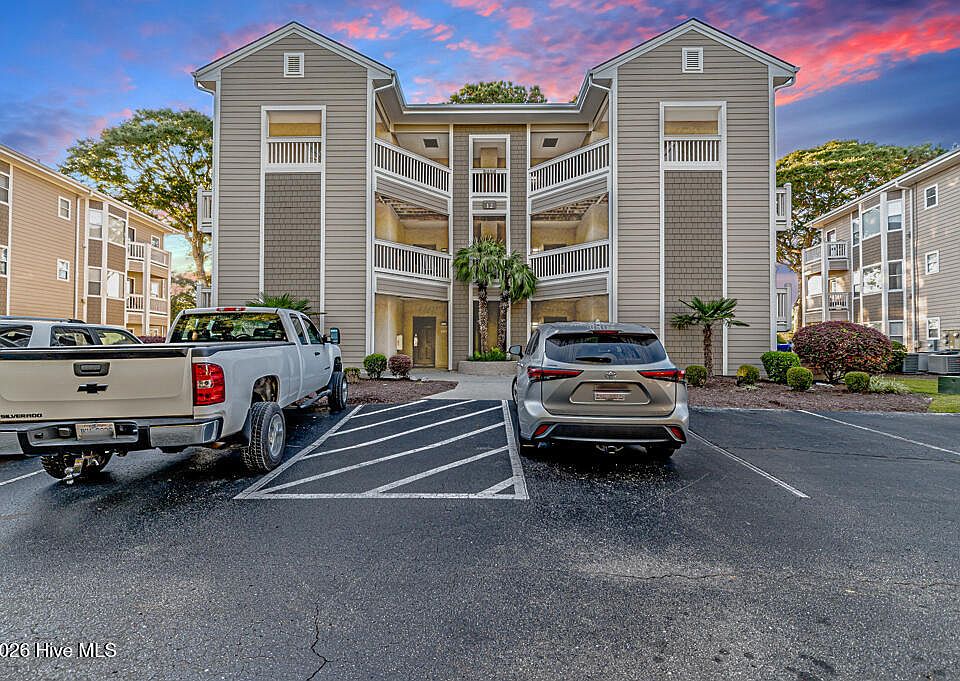 1st image of 215 Kings Trail SW #1206