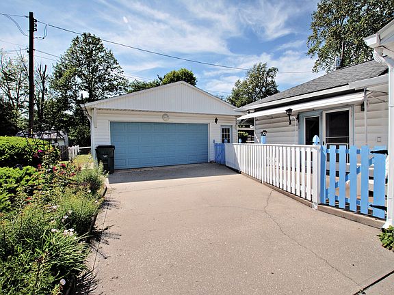 4th image of 1112 N Lynhurst Dr
