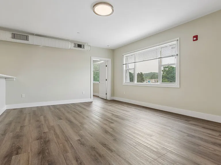 256 Captain Thomas Blvd #210 — Photo 16
