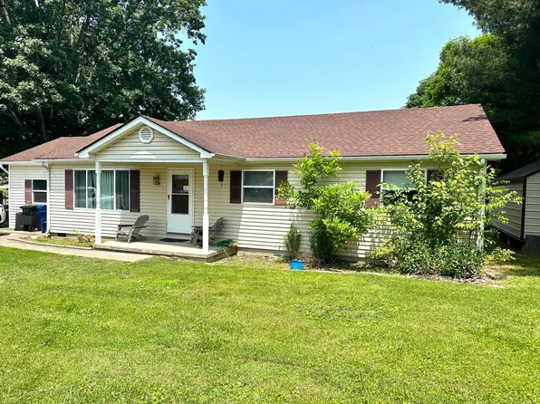 305 Hilltop Dr, Nancy, KY 42544
