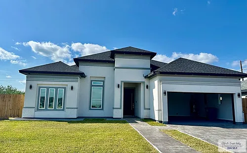 7005 Heliconia Dr Photo 1