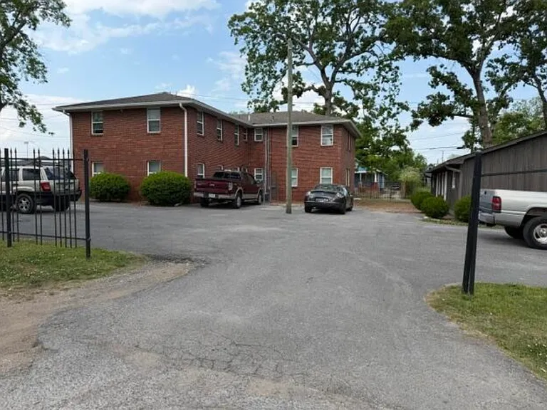 2108 Vance Ave #D — Photo 9