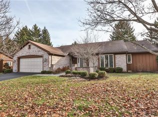 22 Tobey Brk, Pittsford, NY 14534