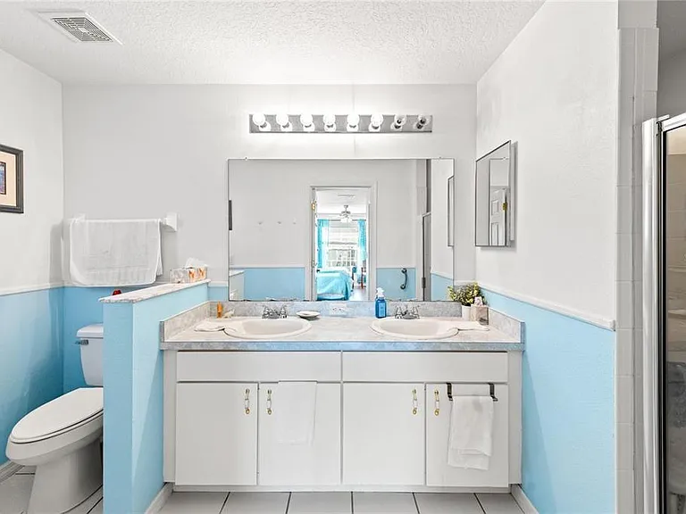221 Prather Dr — Photo 24