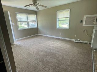 3035 Wedgewood Dr APT 4, Fayetteville, NC 28301