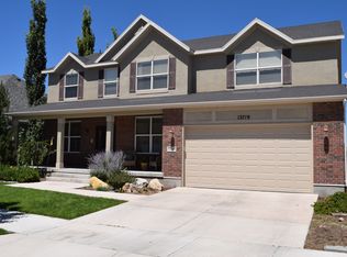 13719 S Admiral Dr, Riverton, UT 84096
