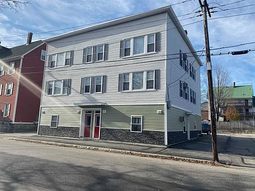 133 2nd St Photo 1