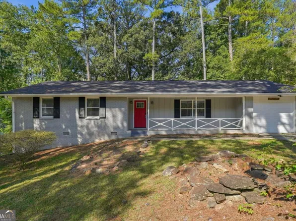 4560 Birch Ridge Trl, Stone Mountain, GA 30083