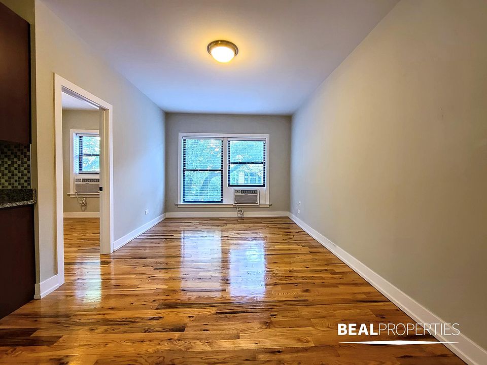 1st image of 536 W Arlington Pl APT 103