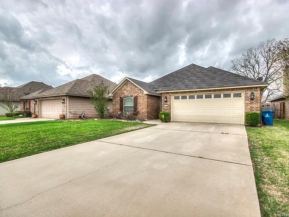 2nd image of 3277 Grand Lake Dr