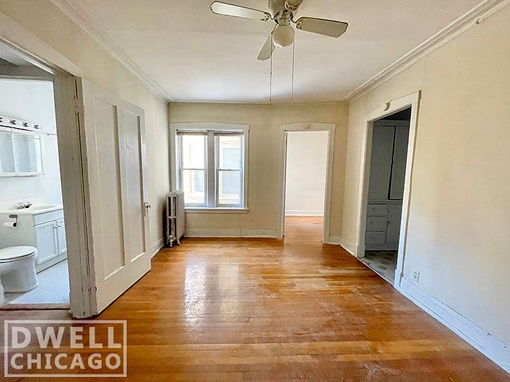 1st image of 6526 N Lakewood Ave #6536-8