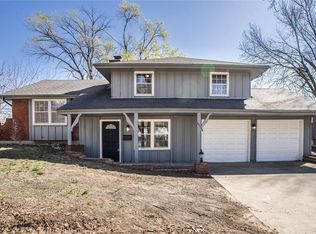 13113 Lowell Ave, Grandview, MO 64030