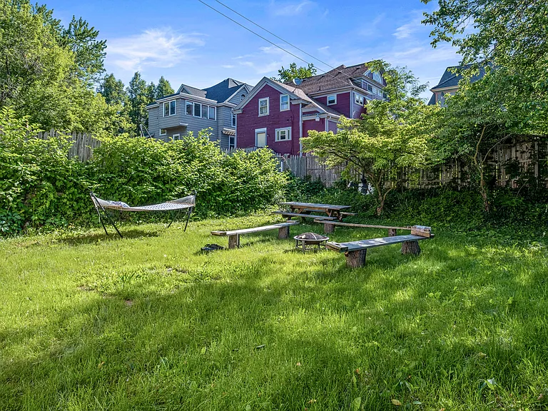 315 Logan St SE #2 — Photo 5