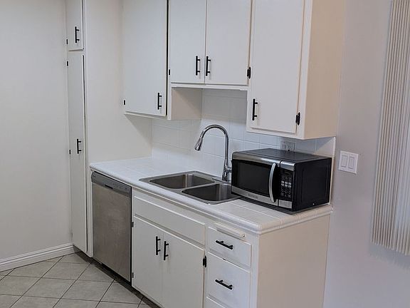 4th image of 2758 Orange Ave APT 16