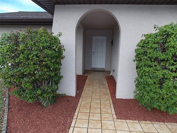 4th image of 12916 Sunhill Cir