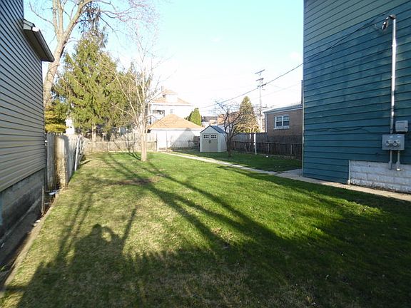 3rd image of 12734 Honore St