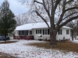 508 N Frame St, Hamilton, MO 64644