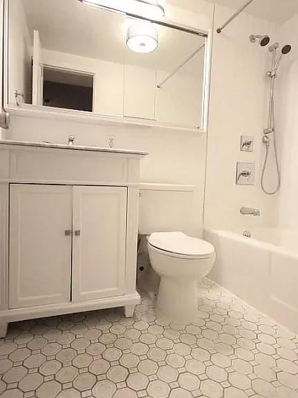 100 W 87th St #3A — Photo 6