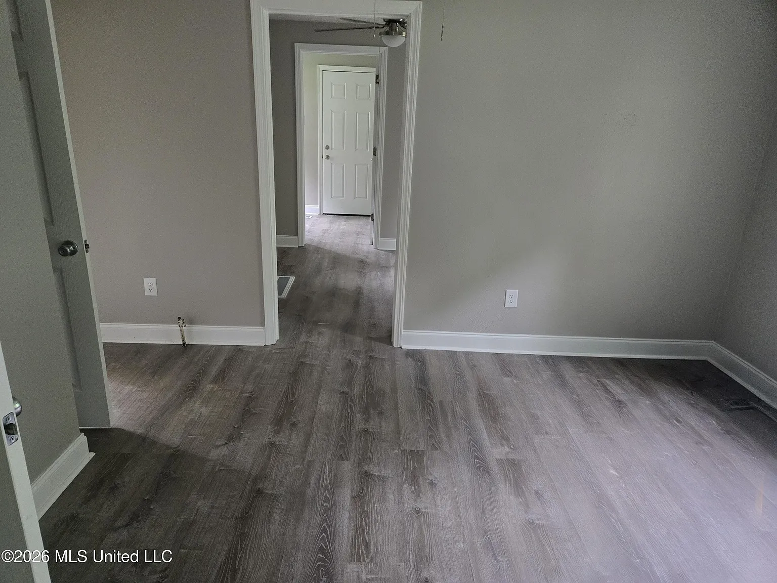 1 bed, 1.0 bath, 672 sqft, $750 — Photo 2