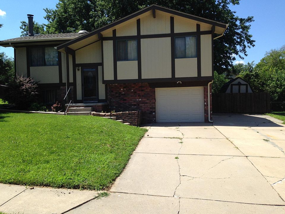 1st image of 13927 Lisa Cir