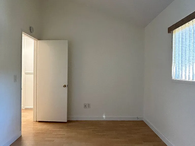 467 Bay Meadows Way — Photo 15