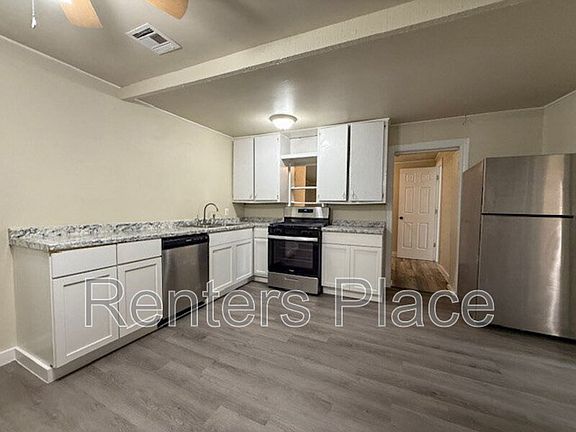 3rd image of 414 N Oseuma Ave