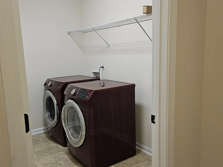 1140 Premier Key Dr — Photo 28