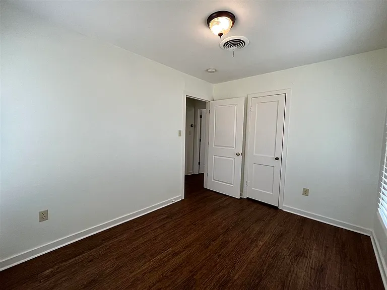 4300 McCutchen Ave — Photo 15