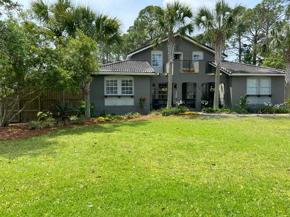 168 Crest Dr, Miramar Beach, FL 32550