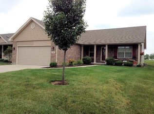 605 Meadowview Ct, Carlisle, OH 45005