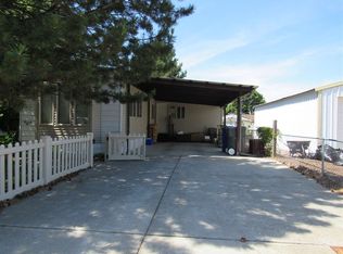 1515 N Grady Rd, Greenacres, WA 99016