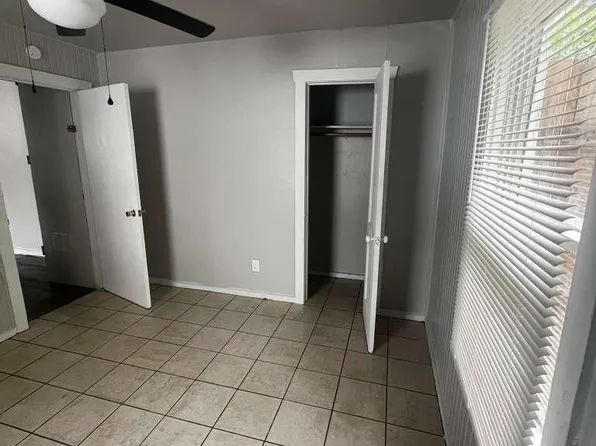 1411 McNeil St, Houston, TX 77009