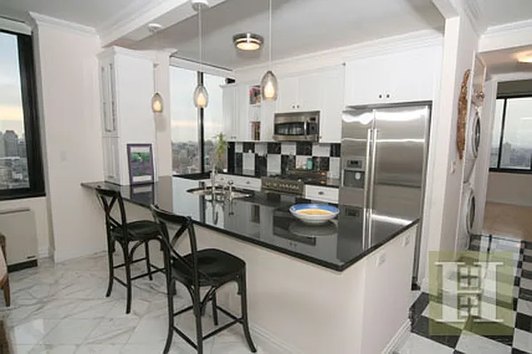 Sold by Halstead Real Estate | media 4