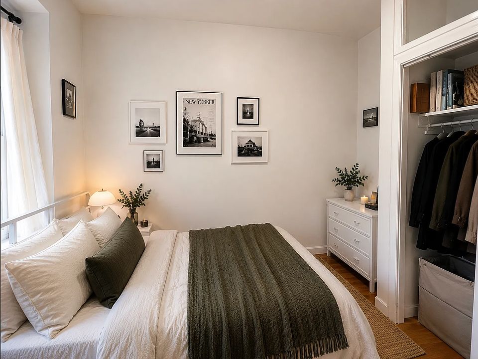 1st image of 28 Macombs Pl APT 4