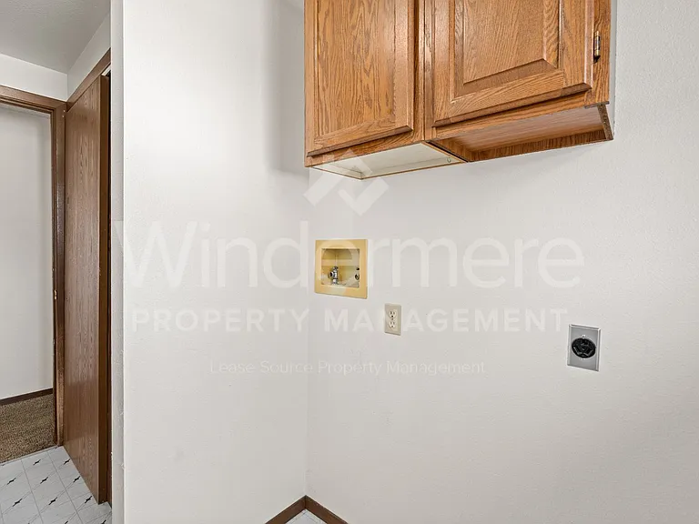 23119 E Sinto Ave — Photo 14
