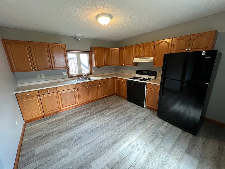 13 Liberty St #11 — Photo 5