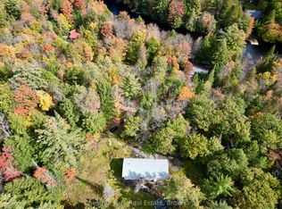 1041 Holiday Park Dr, Bracebridge, ON P1L 1W9