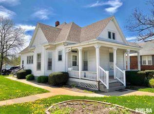 427 W Jackson St, Macomb, IL 61455