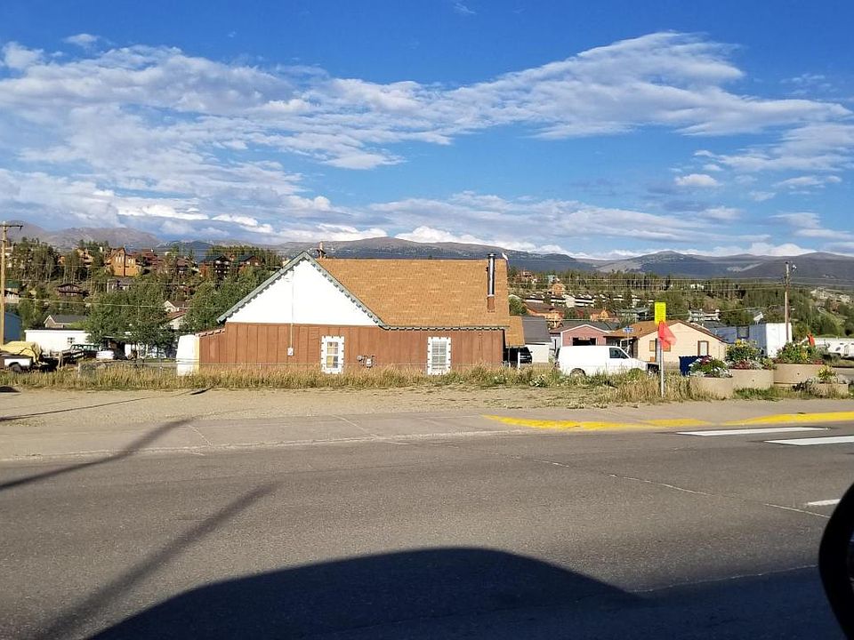 2nd image of 315 Fraser Ave