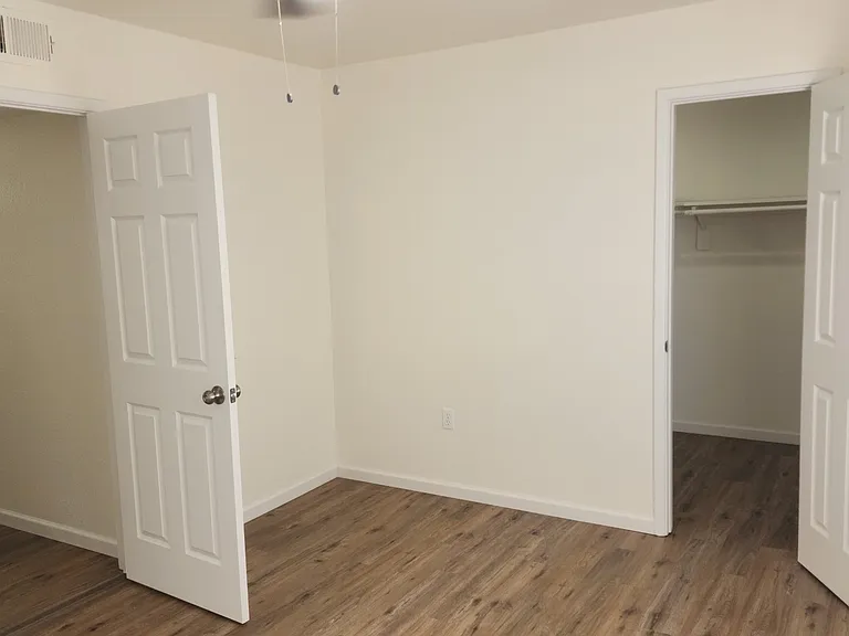 3116 E Cicero St #201 — Photo 8