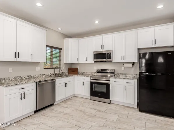 4126 E Glenn St, Tucson, AZ 85712