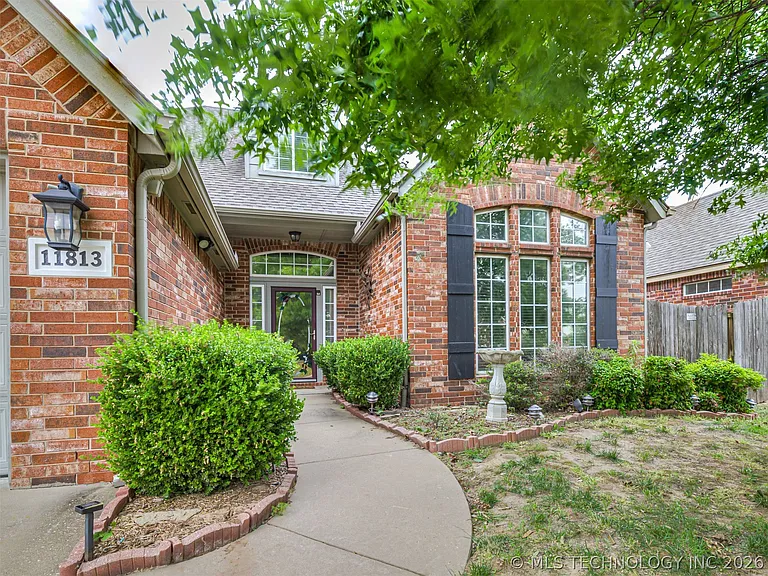 11813 S Tamarack Ct — Photo 3