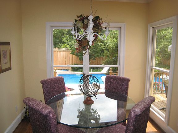 Breakfast Room
