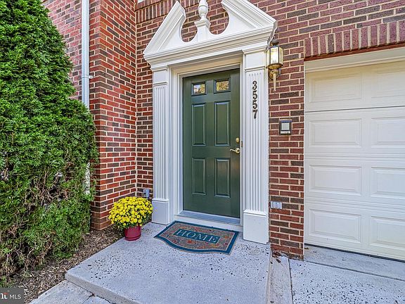 2nd image of 3557 Ellery Cir
