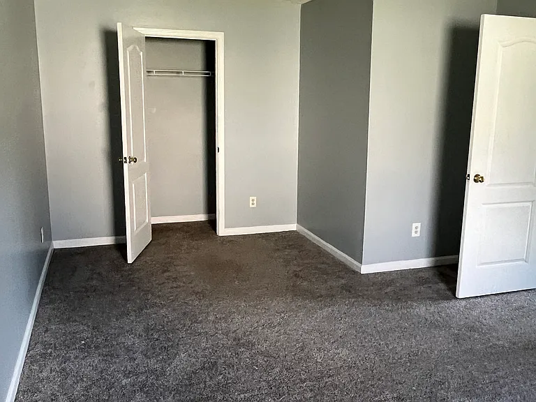 506 Rosewood Cir — Photo 38