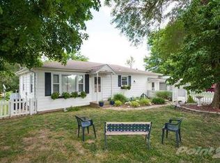 2432 N Farm Rd 199, Strafford, MO 65757